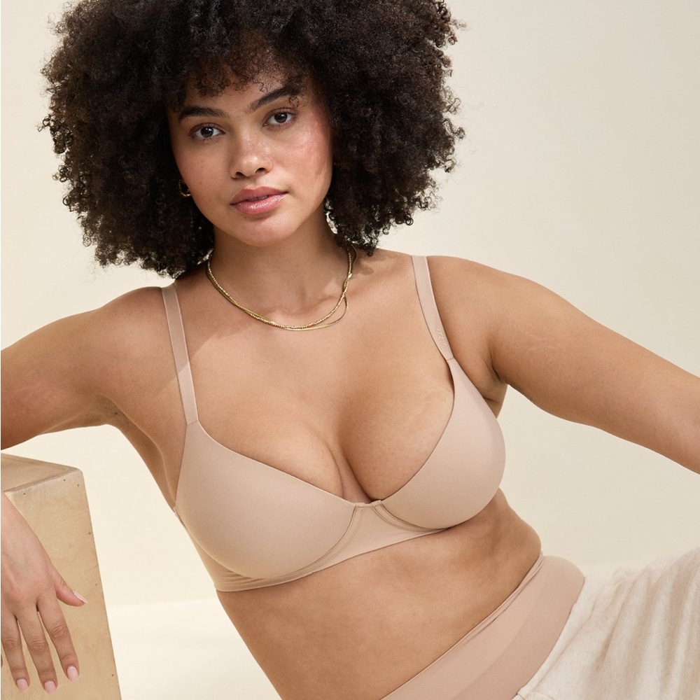 AERIE Smoothez Pull On Push Up Plunge Bra in Sand Tan Beige Size 32A NWT